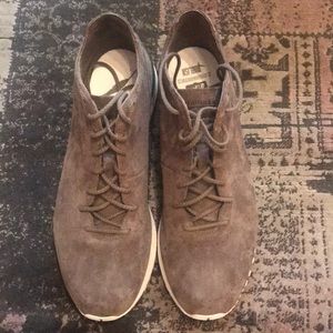 Publish Brand X Onitsuka Tiger Colorado 85